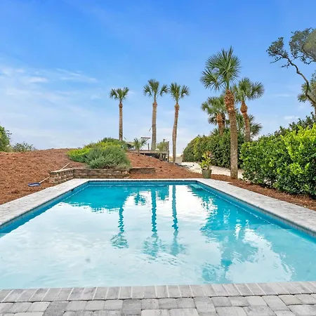 Large Oceanfront Pool ~ Classically Updated Historic Beach Home ~ 2 E. Beach Lagoon-3